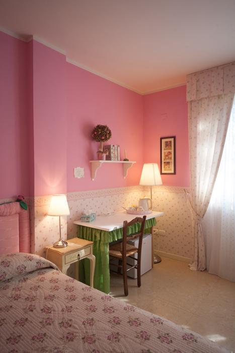 Rose E Merletti Guest House Sasso Feltrio Bilik gambar
